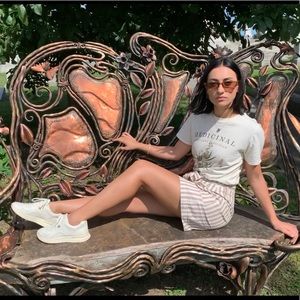 Meet your Posher, Tori! ☀️🔥